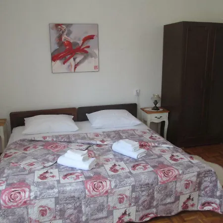 Jasmina Center City Апартаменты Задар